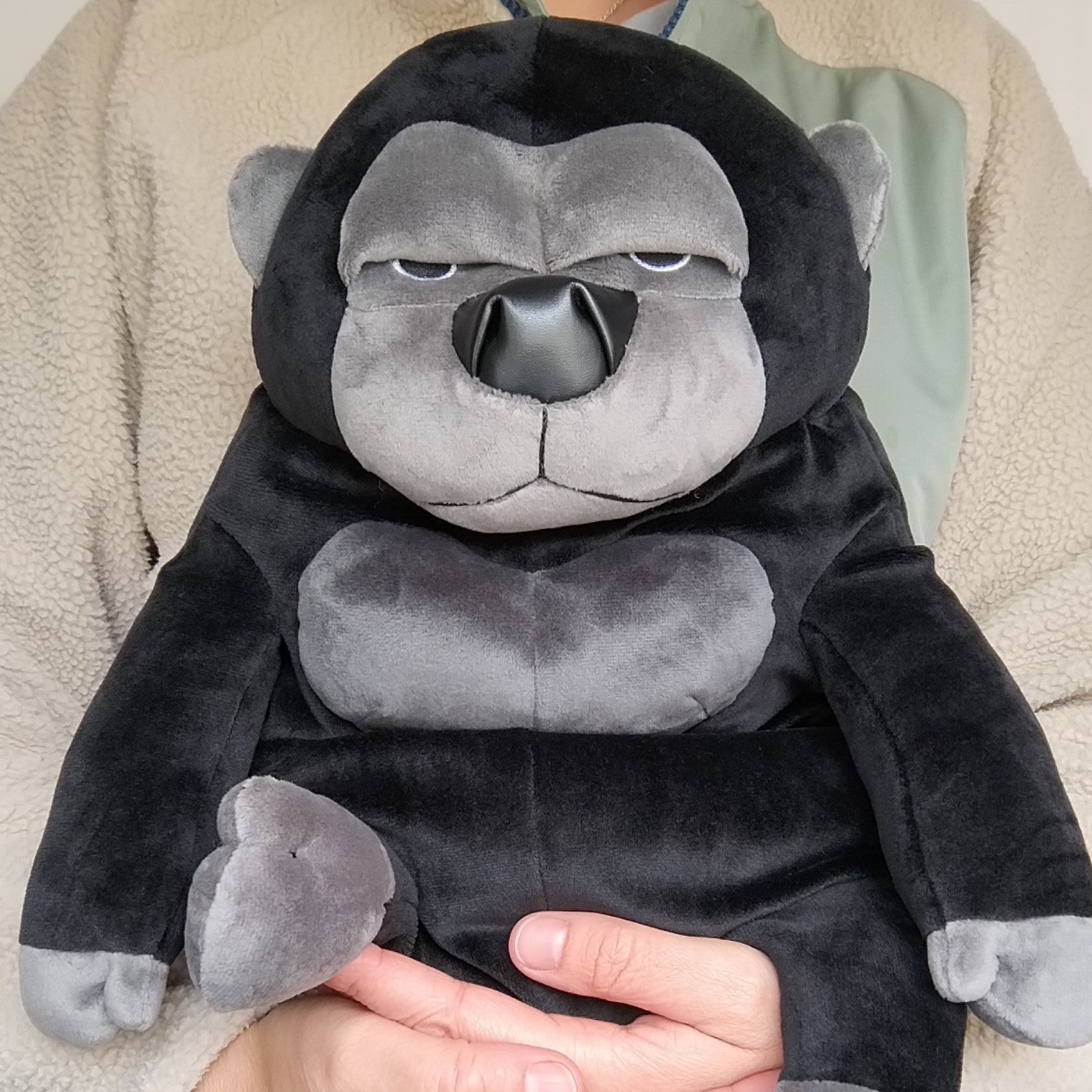 Large Mochi Gorilla (40 cm) · Disco Waffle