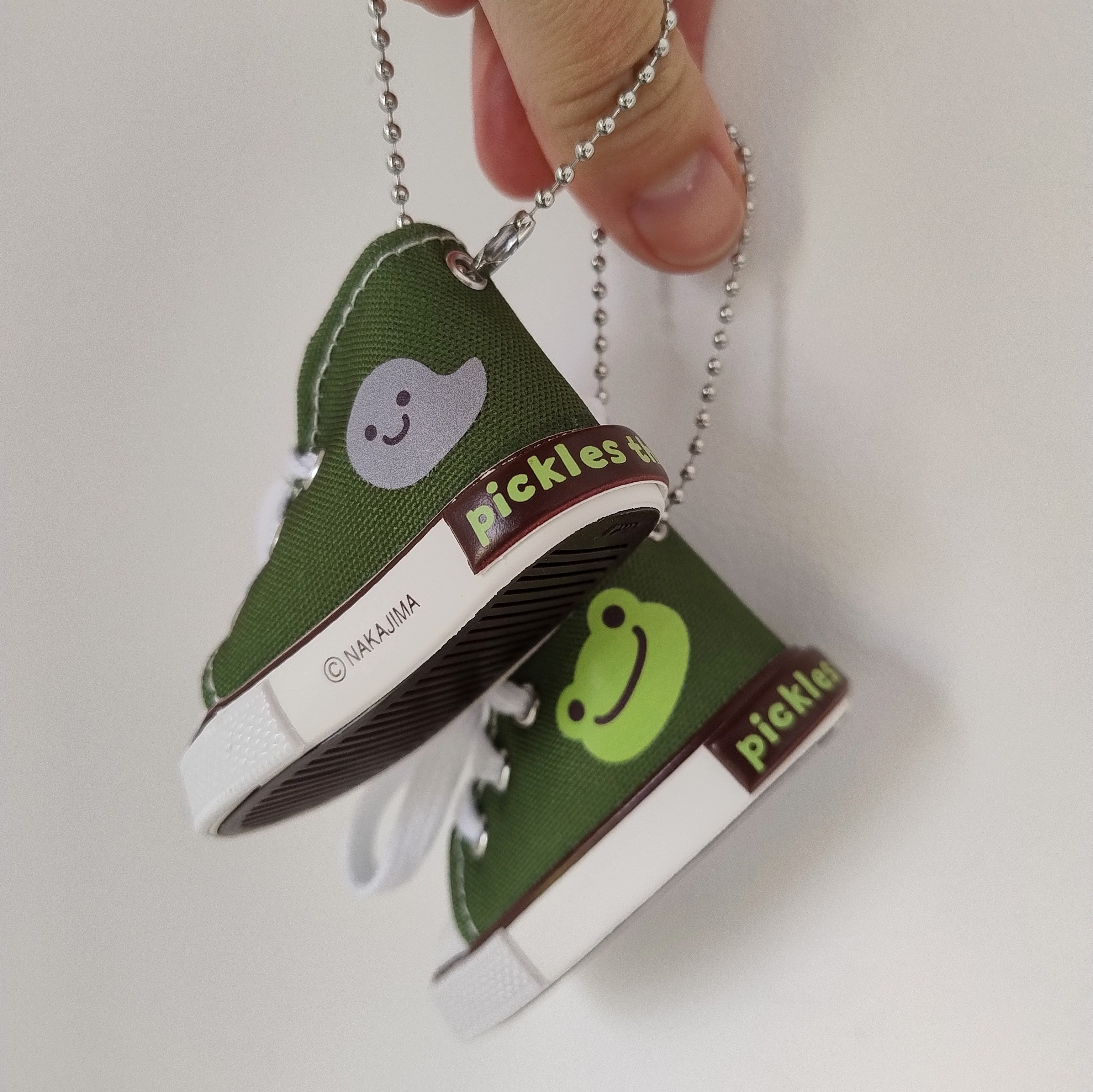 Green Trainers for Pickles (7.5cm)