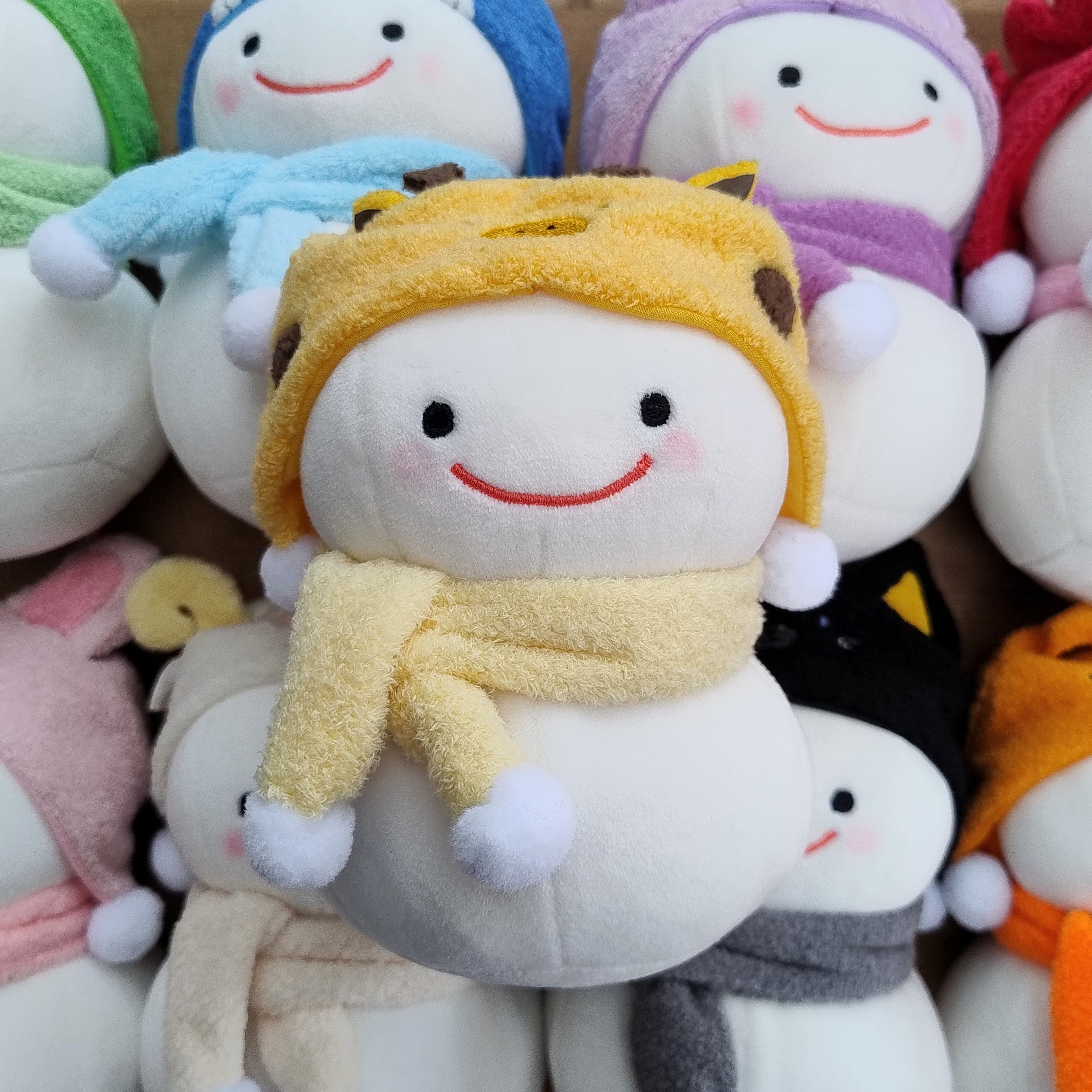 Snow Dharma-Chan Giraffe (15 cm)