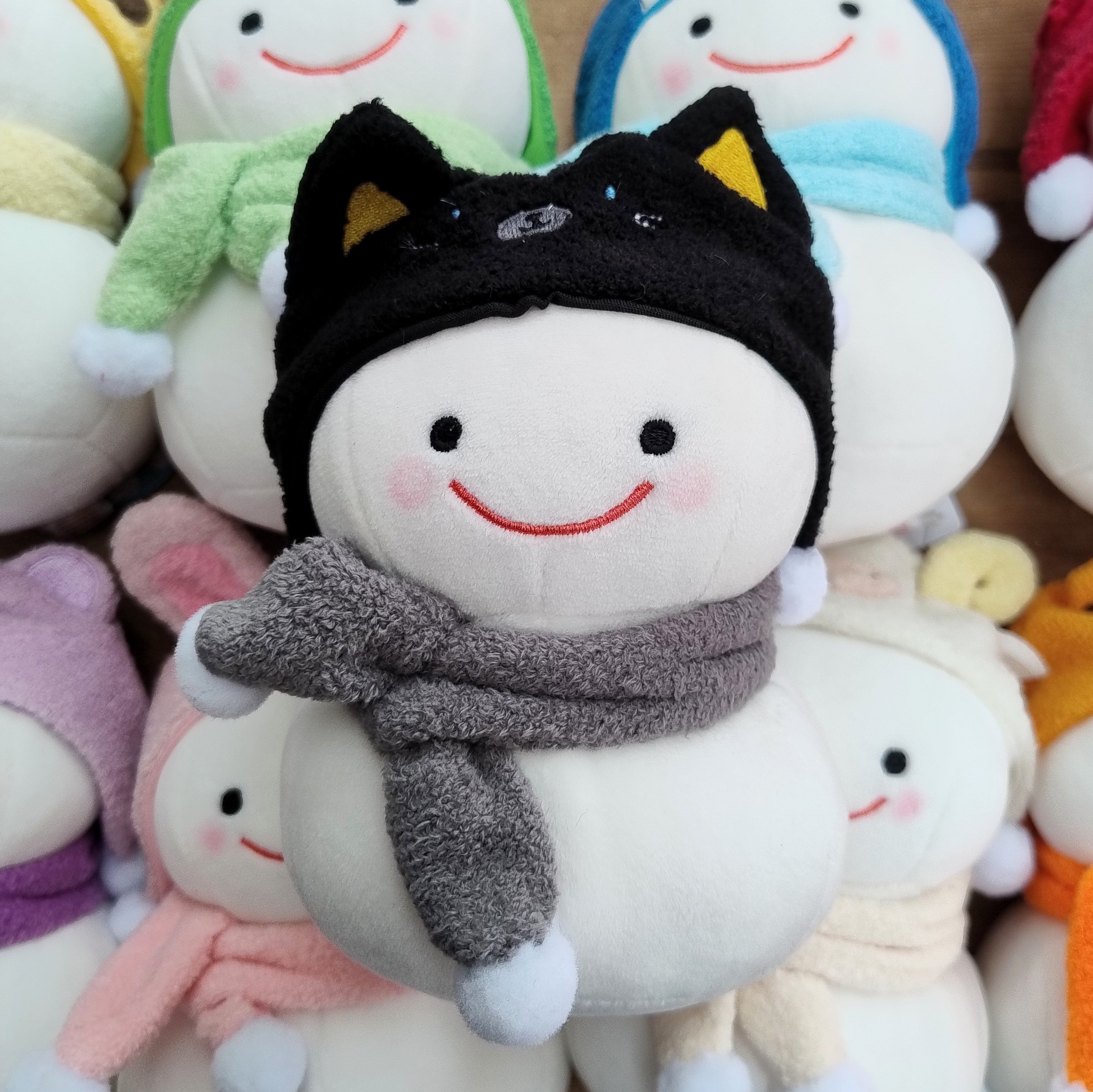 Snow Dharma-Chan Cat (15 cm)