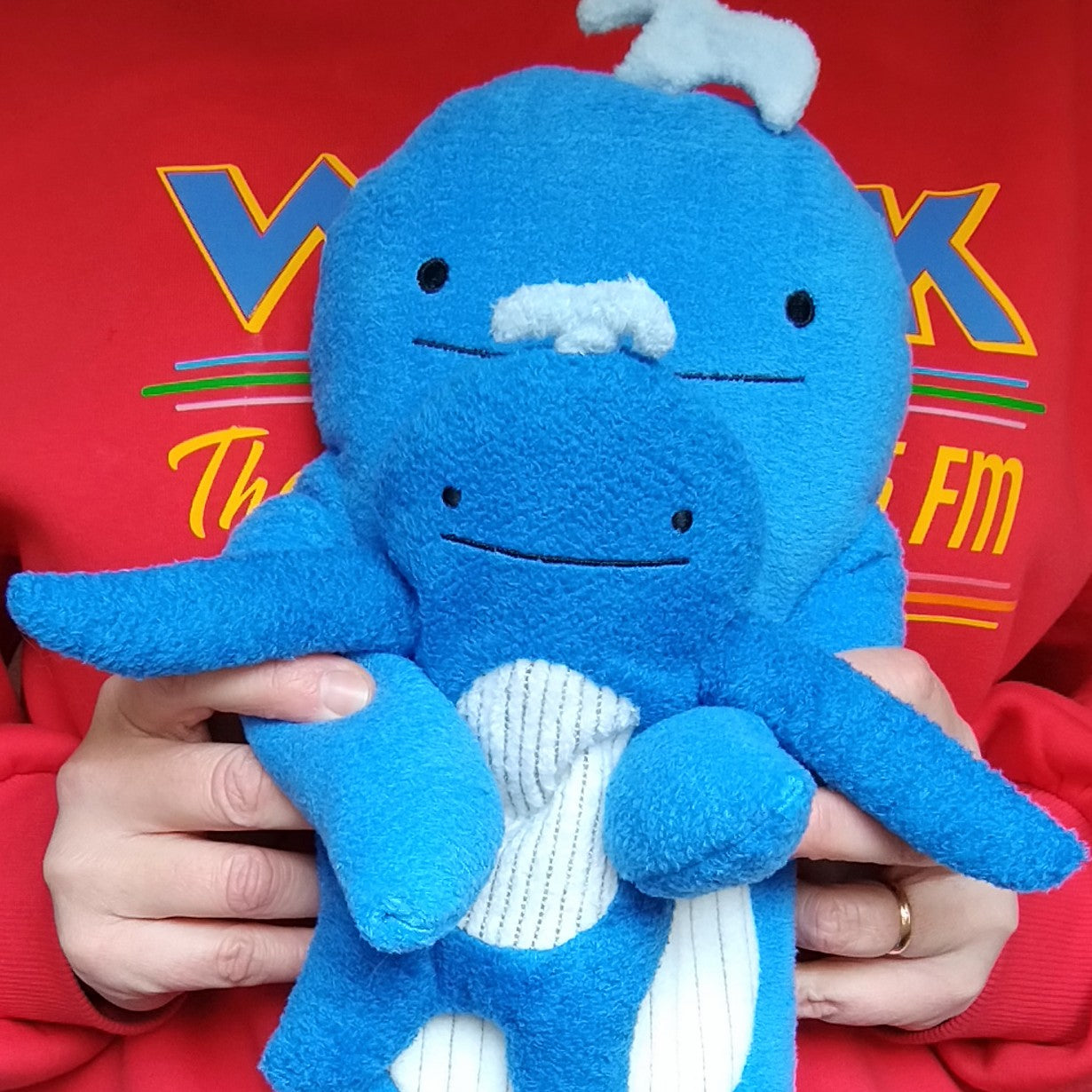 Fumofumo San Large Whale (36cm)