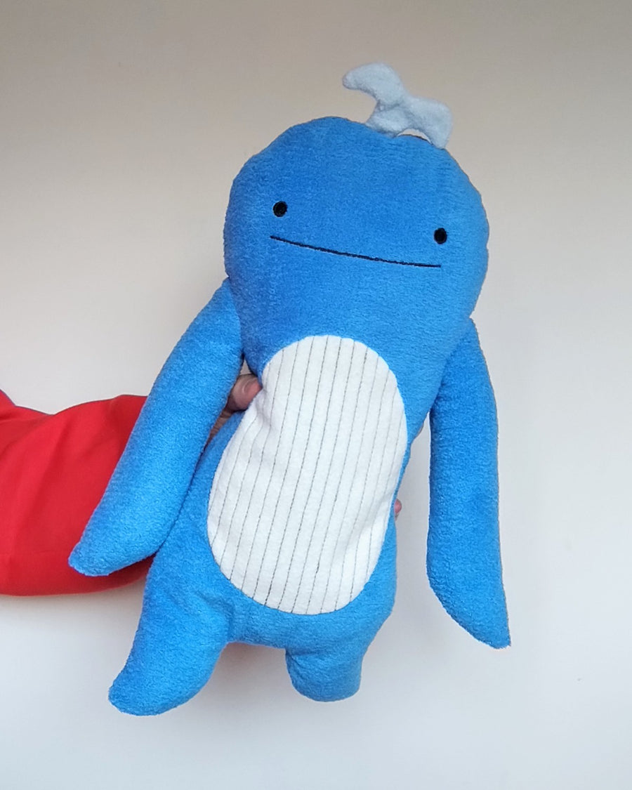 Fumofumo San Large Whale (36cm)