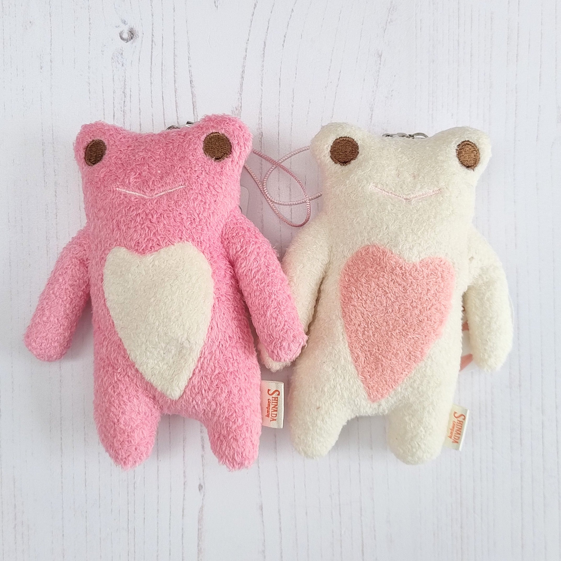 Fumofumo San Mini Pink Frog Keychain (12cm)