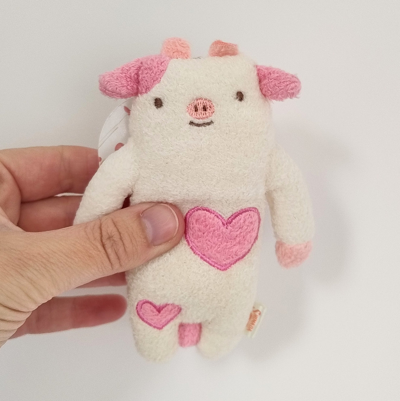 Fumofumo San Mini White Cow with Hearts Keychain (12cm)
