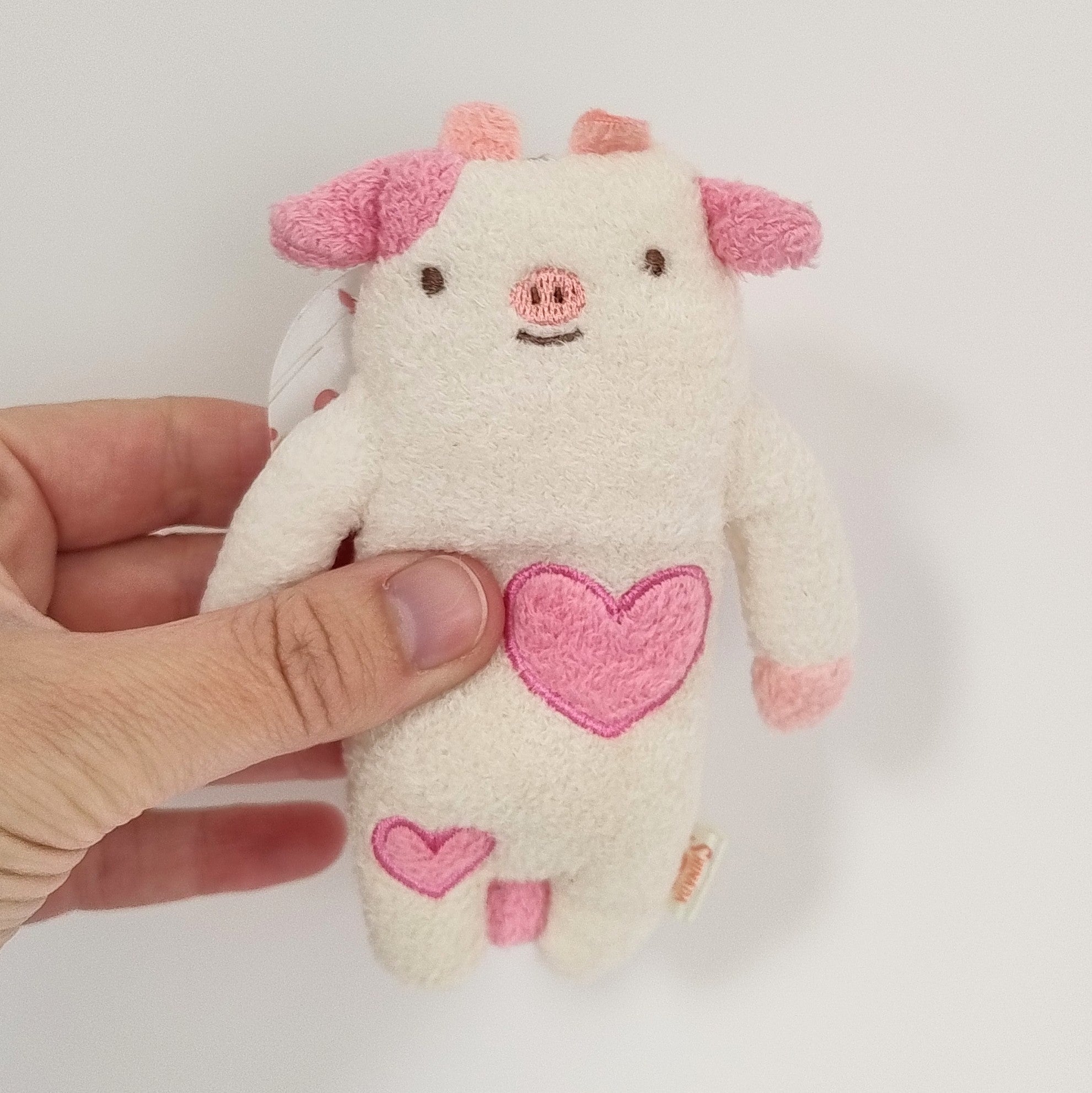 Fumofumo San Mini White Cow with Hearts Keychain (12cm)