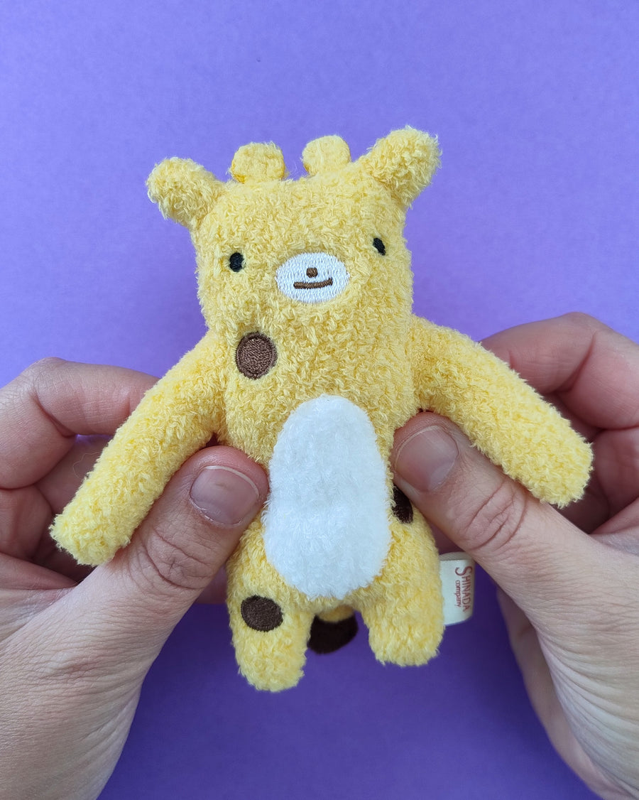 Fumofumo San Mini Giraffe Keychain (12cm)