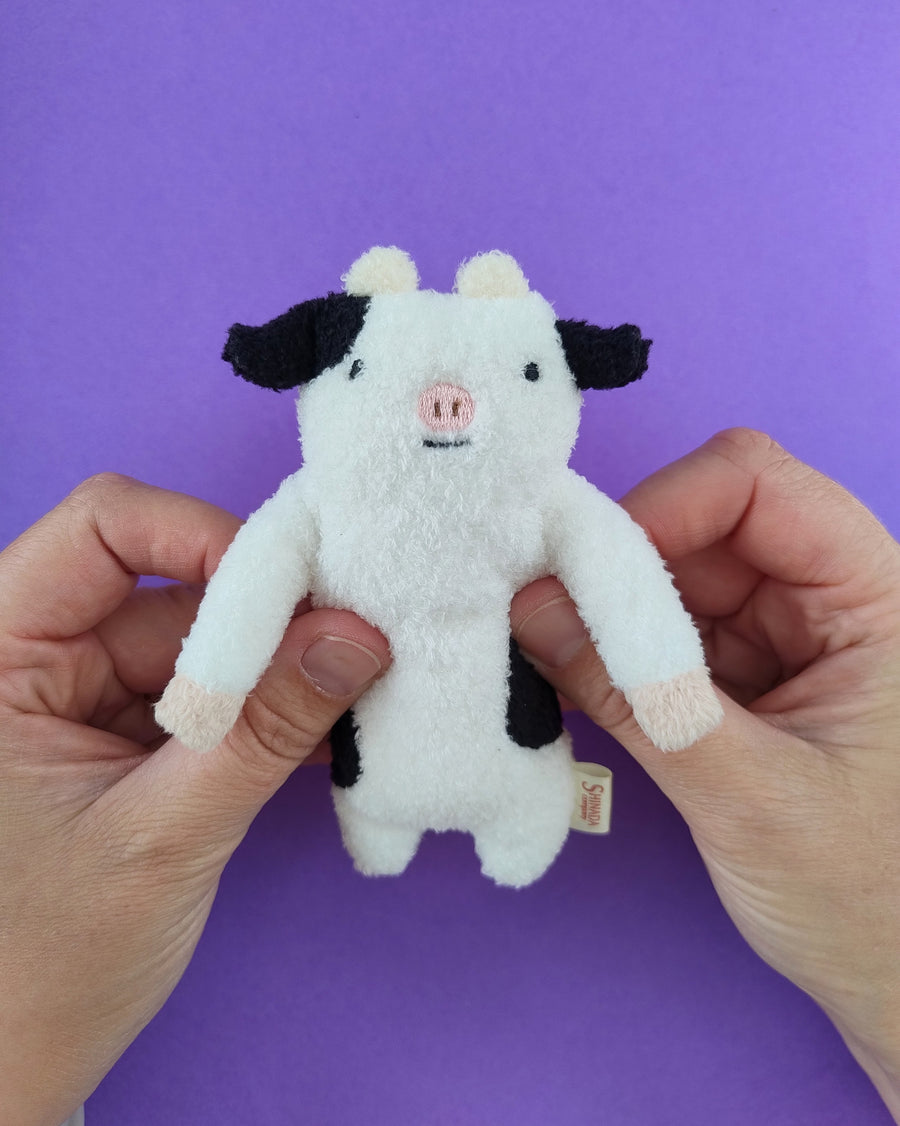 Fumofumo San Mini Cow Keychain (12cm)