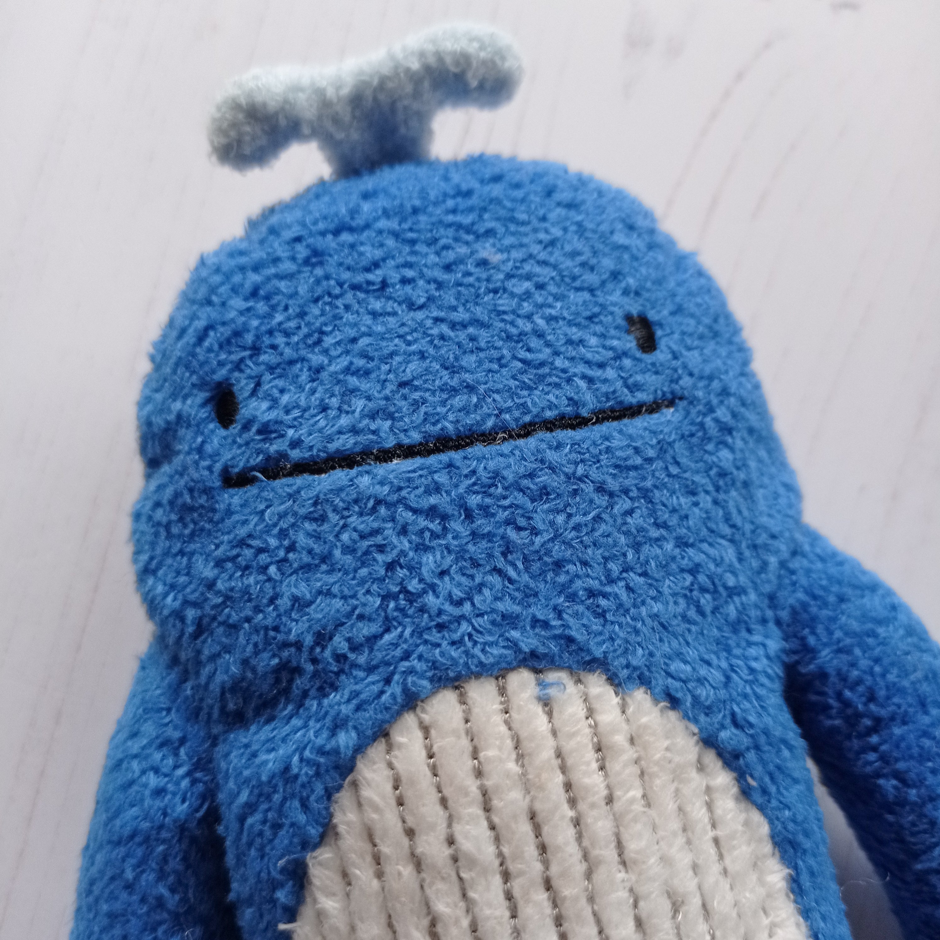 Fumofumo San Blue Whale (20cm)