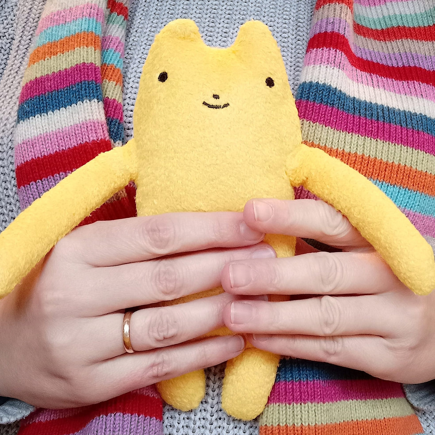 Fumofumo San Bright Yellow Cat  (20cm)