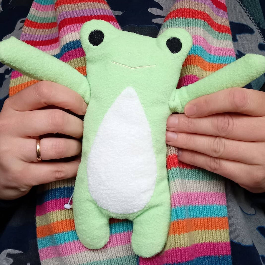 Fumofumo San Light Green Frog (20cm)