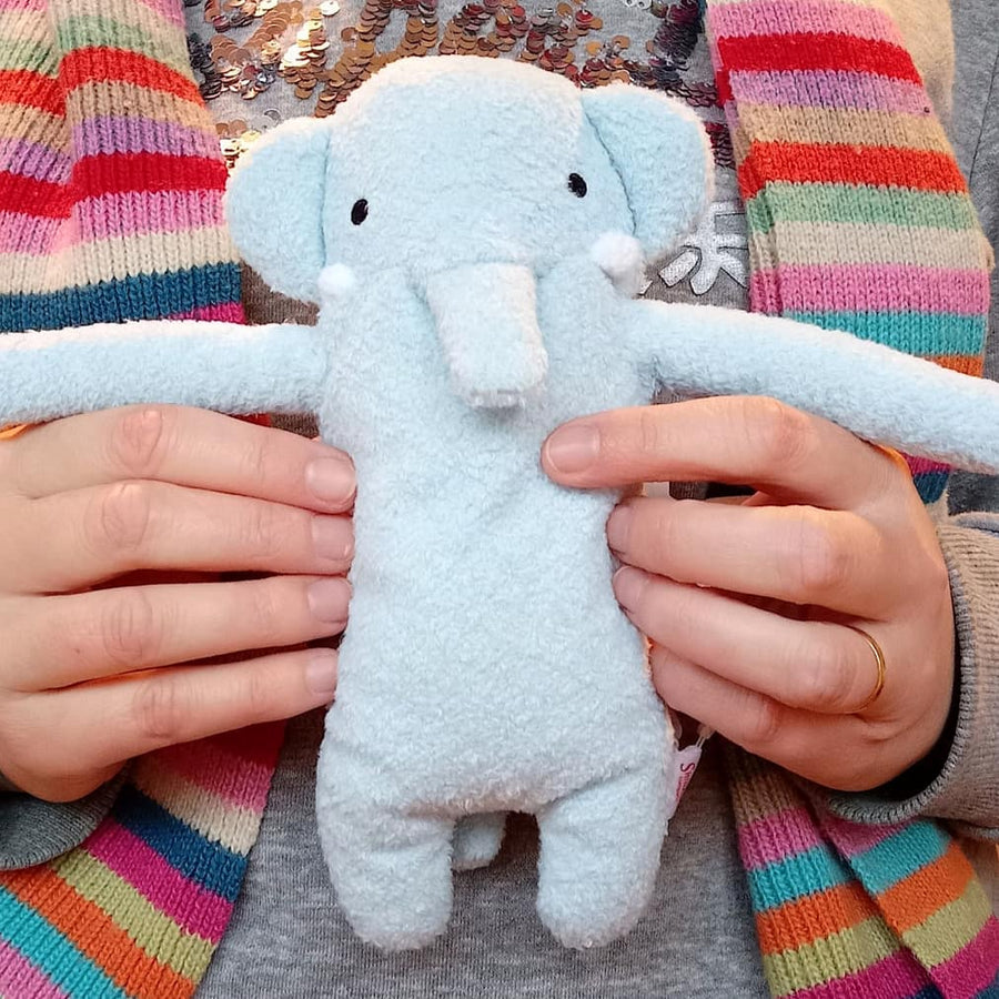 Fumofumo San Blue Elephant (20cm)