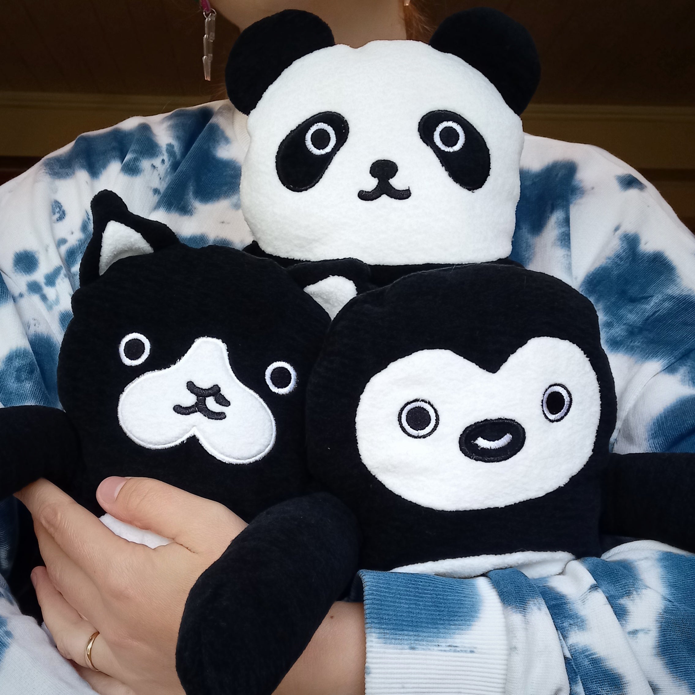 Fumofumo San Large Monochrome Penguin (38cm)