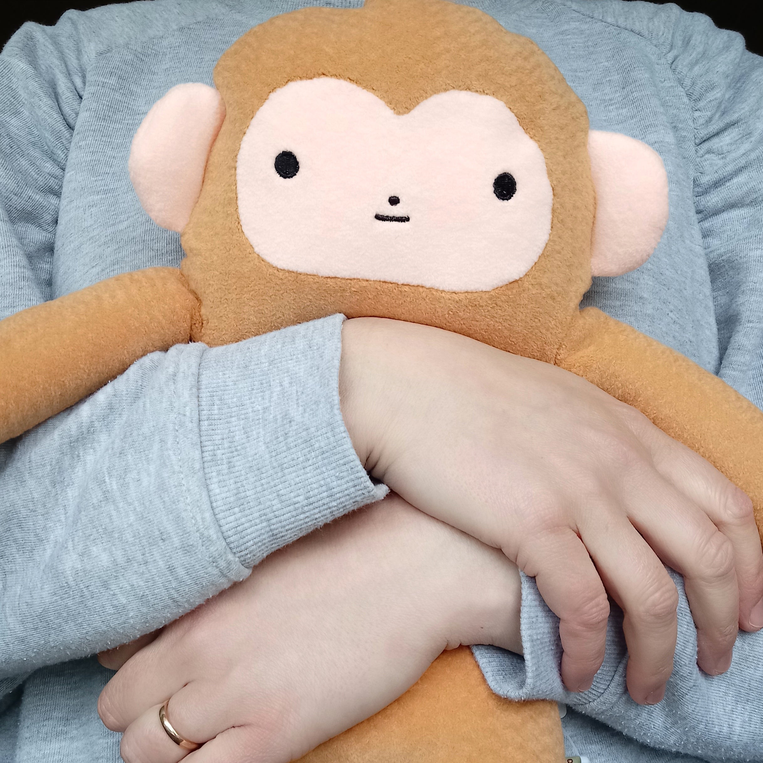 Fumofumo San Large Monkey (37cm)