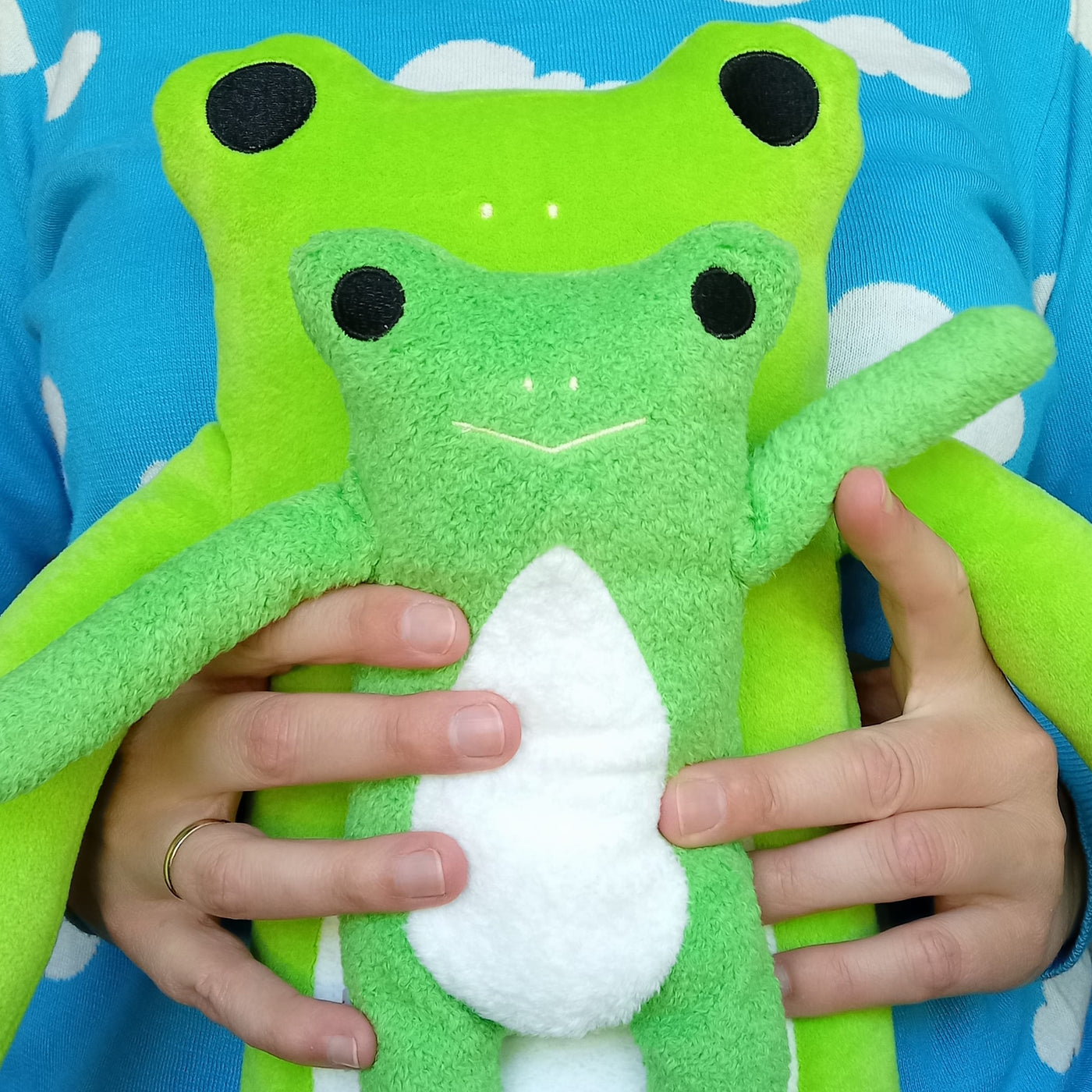 Fumofumo San Dark Green Frog (20cm)