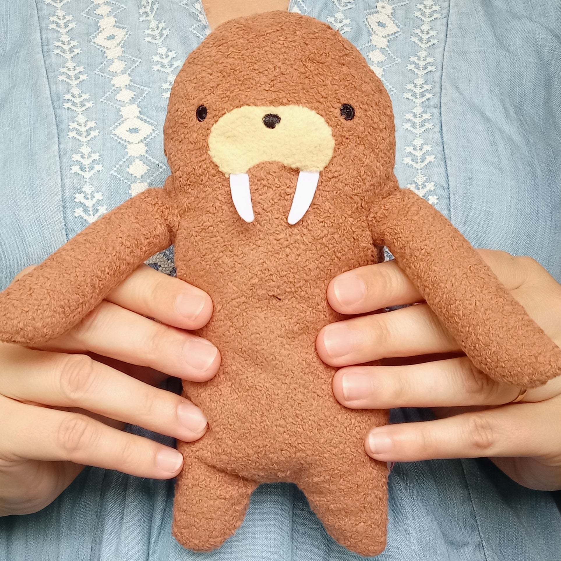 Fumofumo San Walrus (20cm)