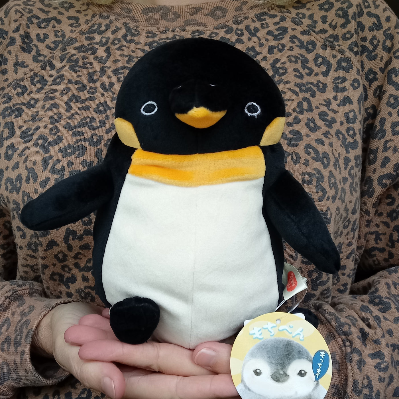 Medium Mochi Penguin (28 cm)