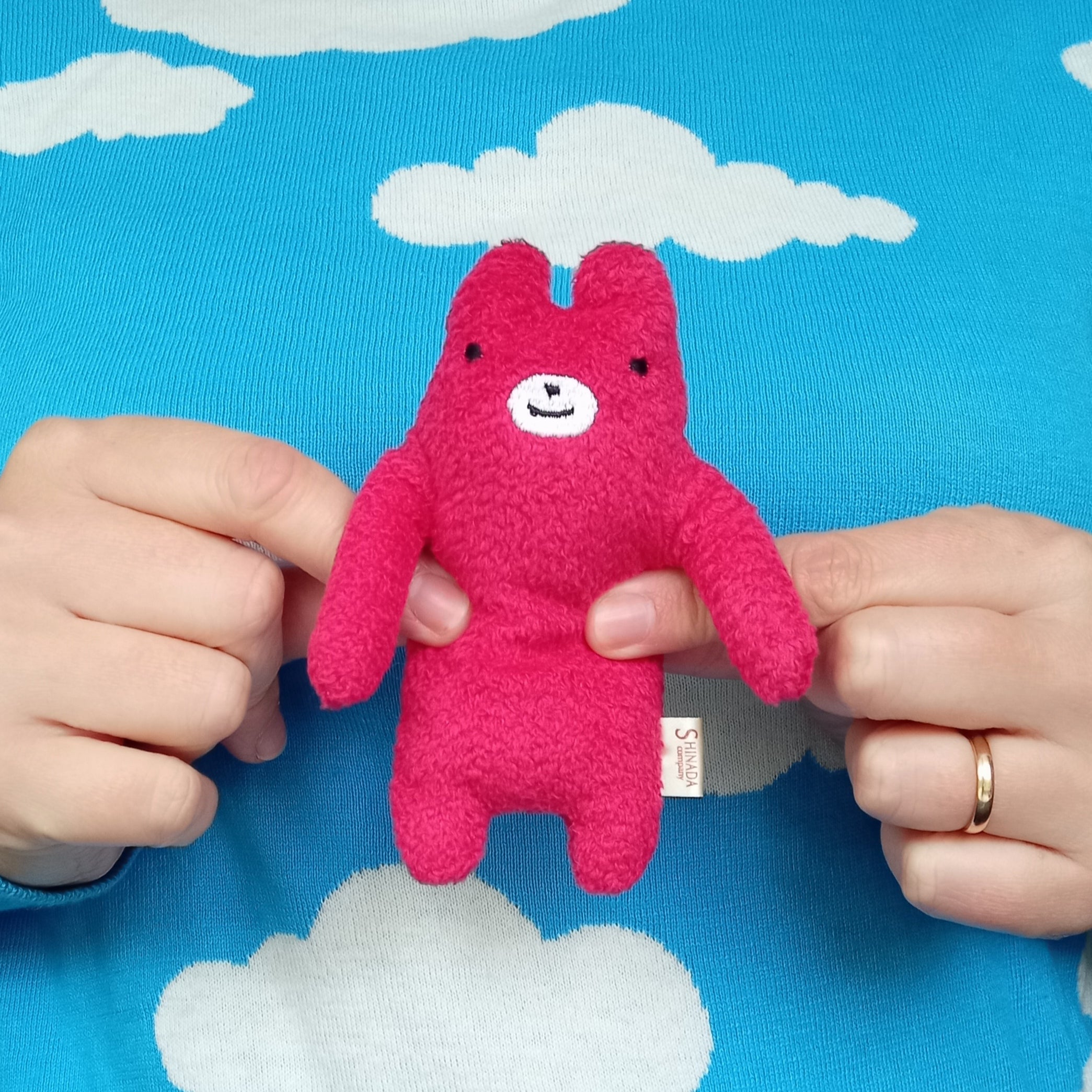 Fumofumo San Mini Red Bear Keychain (12cm)