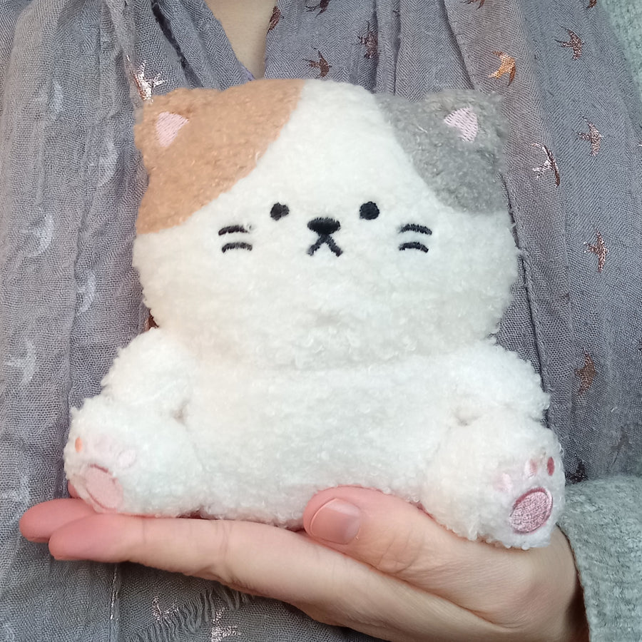 Calico Cat Fuwatto Time Plush (13 cm)
